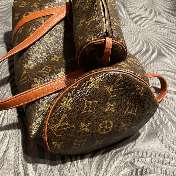 Louis Vuitton Monogram Papillon Bag with Pouch - Picture 14 of 15